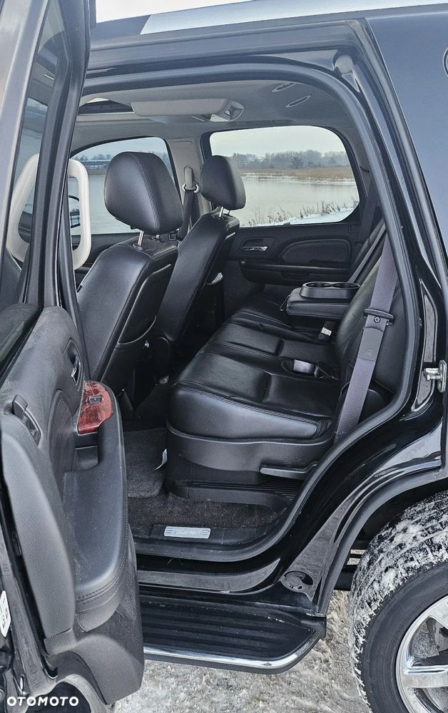 Cadillac Escalade 6.0 V8 Sport Luxury - 11