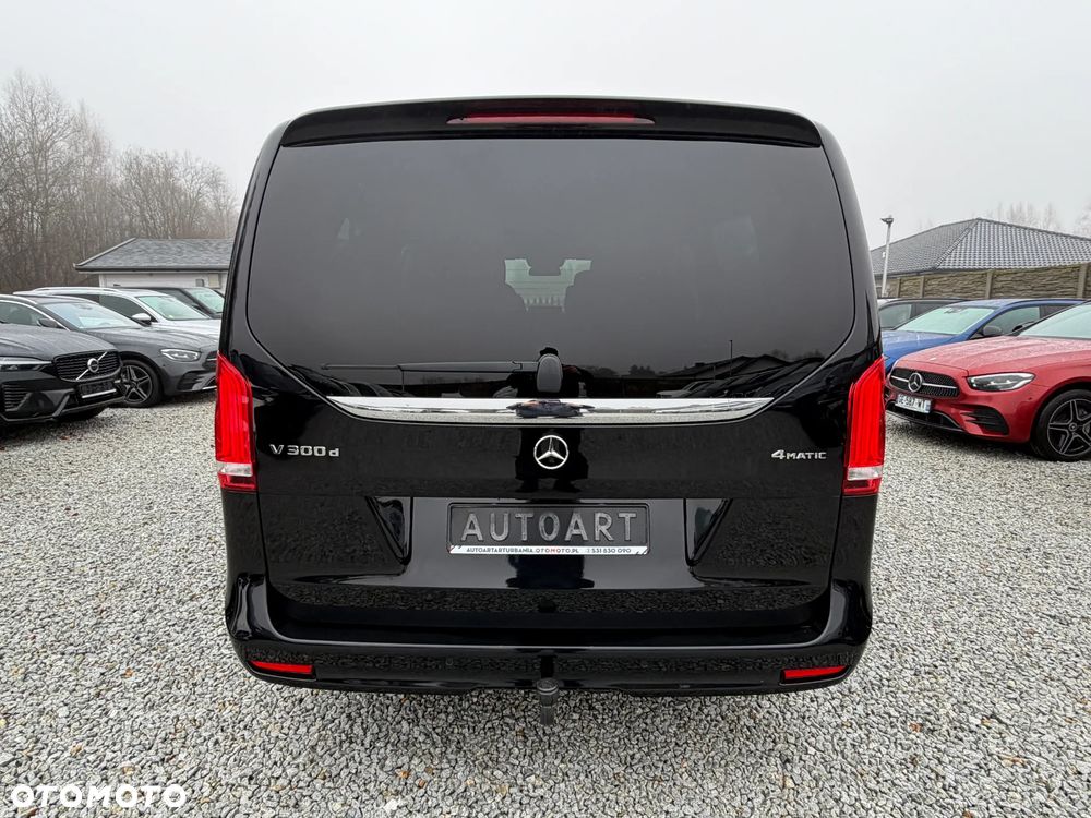 Mercedes-Benz Klasa V 300 d Extralang 4Matic 9G-TRONIC Avantgarde Edition - 14