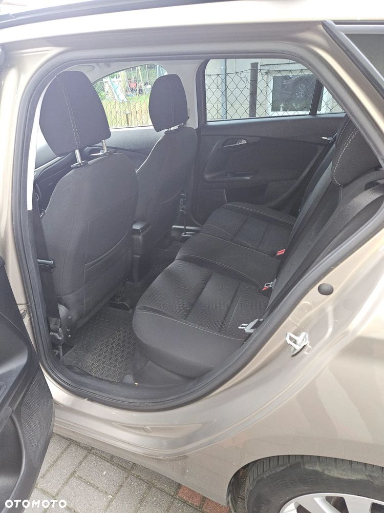 Fiat Tipo 1.4 T-Jet 16v Lounge - 8