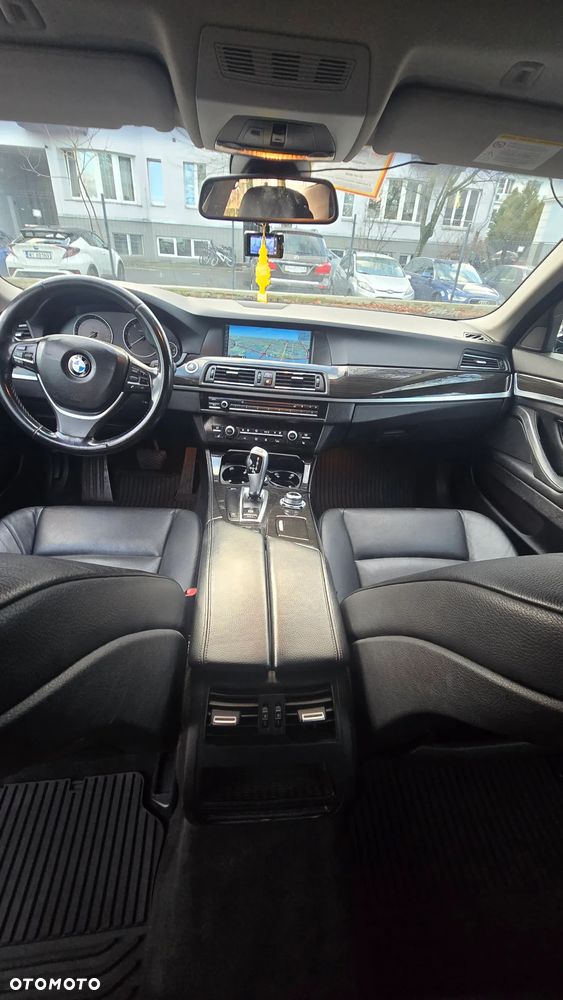 BMW Seria 5 520d Sport-Aut - 1