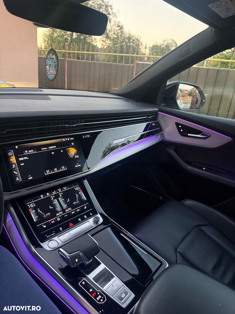 Audi Q8 3.0 55 TFSI e quattro Tiptronic - 9