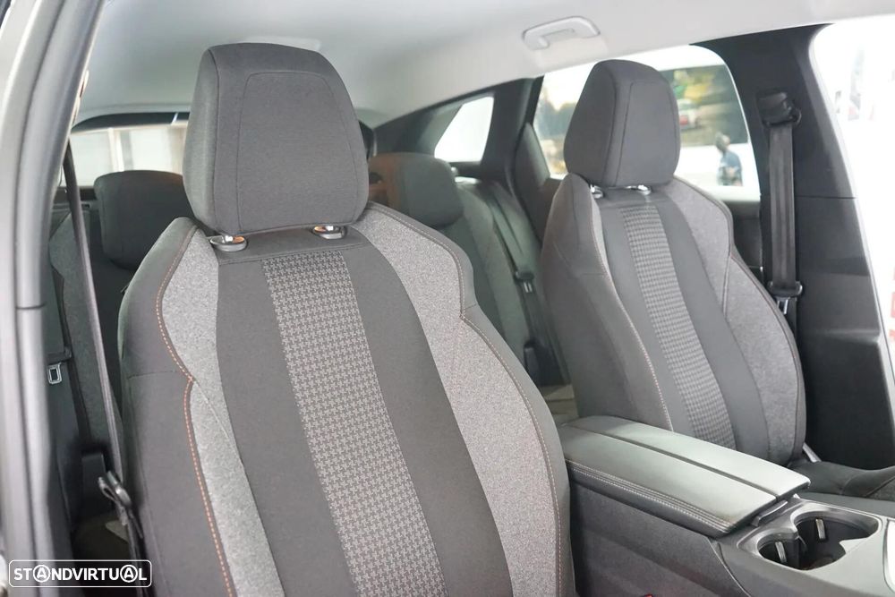 Peugeot 3008 1.5 BlueHDi Allure - 38