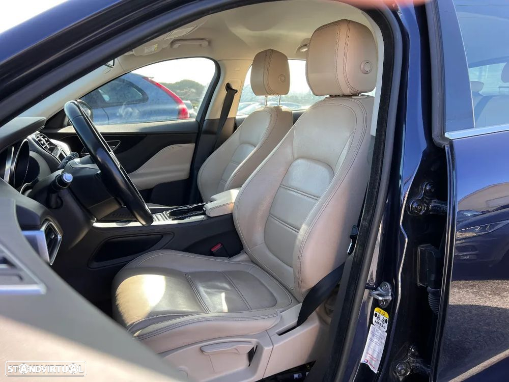 Jaguar F-Pace 2.0 i4D Portfolio - 6