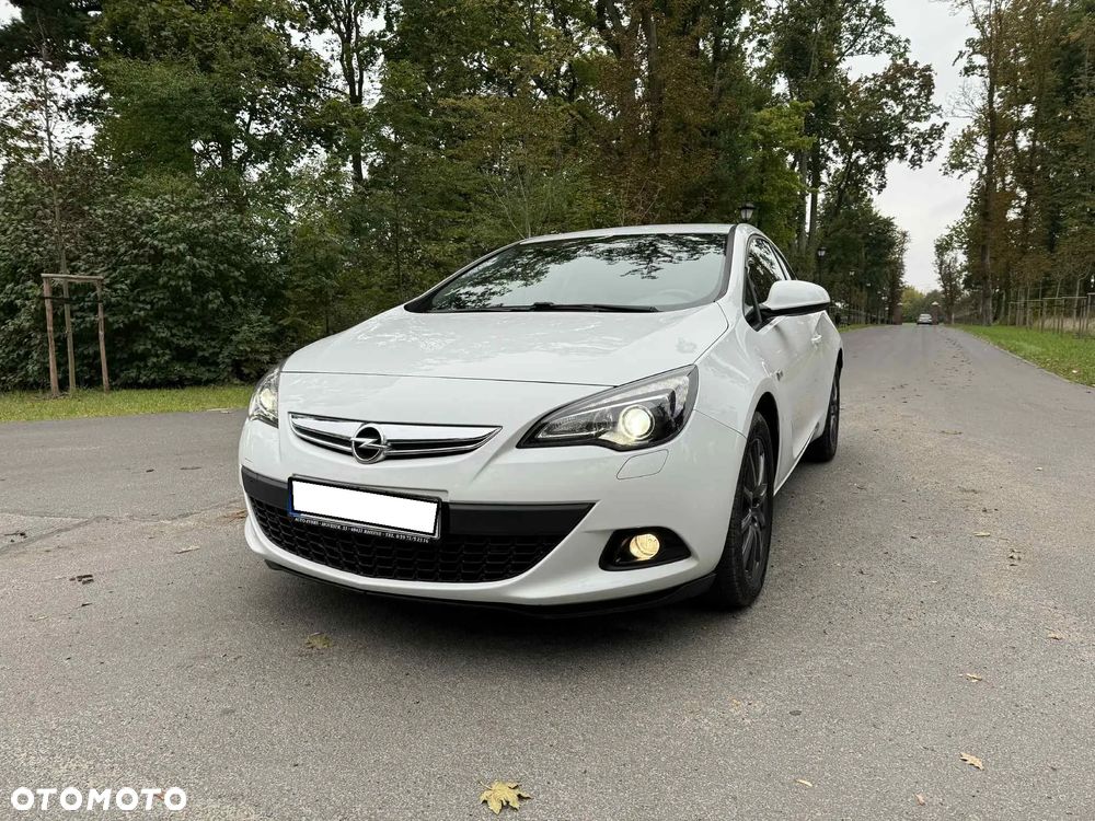 Opel Astra IV GTC 1.4 T Sport - 19