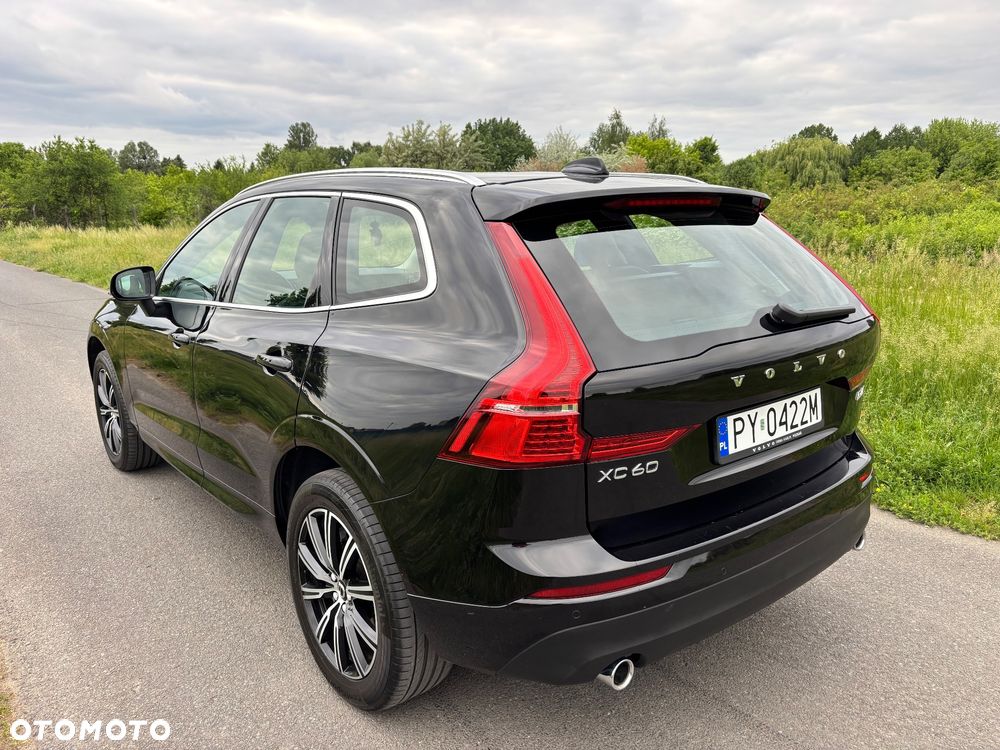 Volvo XC 60 B4 D AWD Momentum Pro - 5