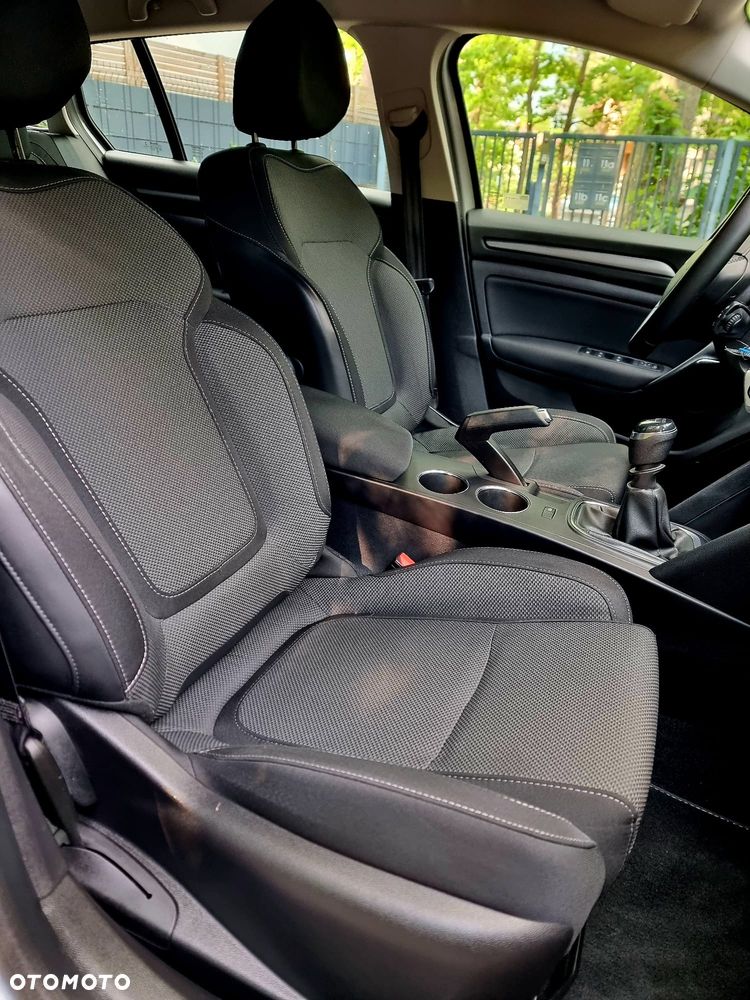 Renault Megane - 5
