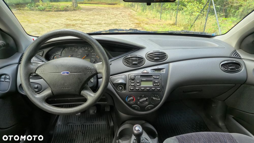 Ford Focus - 15