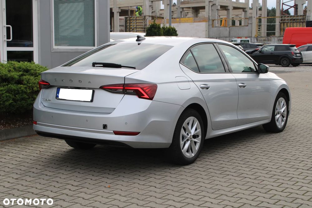 Skoda Octavia 2.0 TDI Ambition - 9