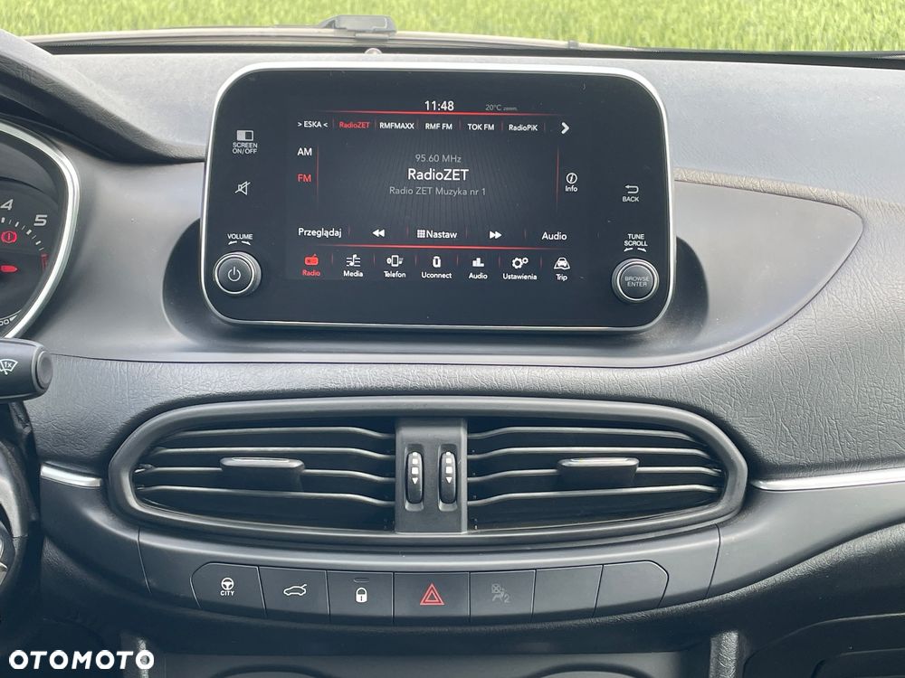 Fiat Tipo 1.4 16V Lounge EU6d - 18