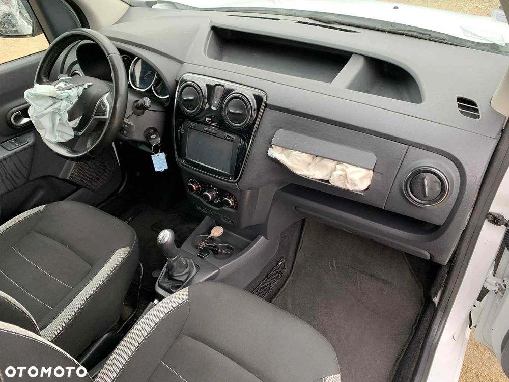 Dacia Dokker TCe 115 Stepway - 9