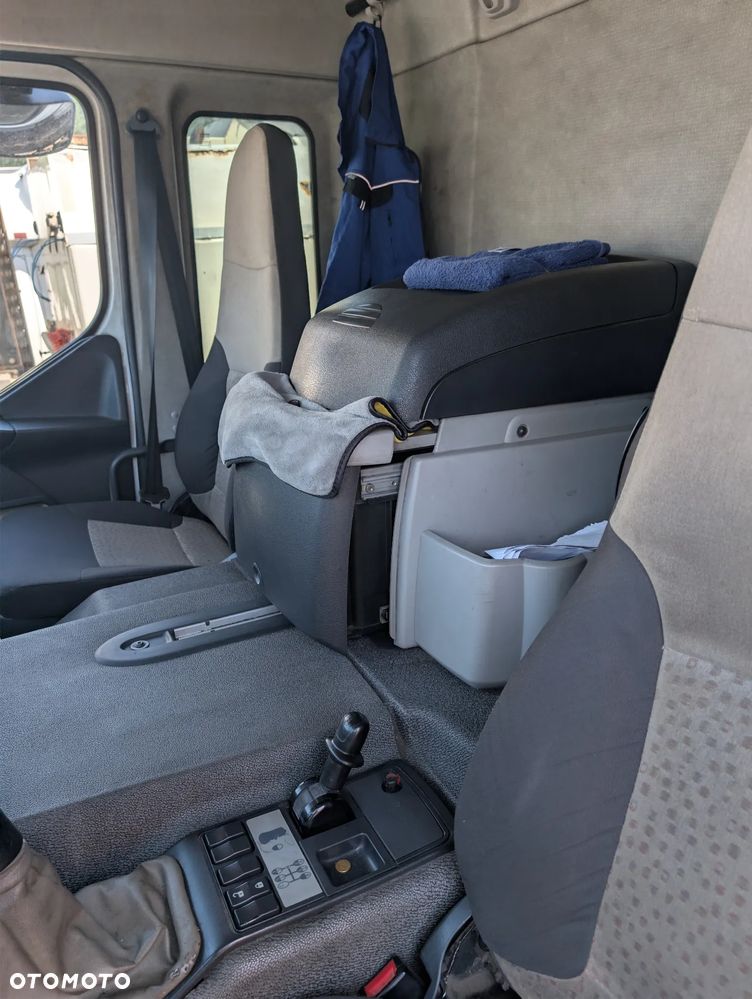 Renault PREMIUM - 4