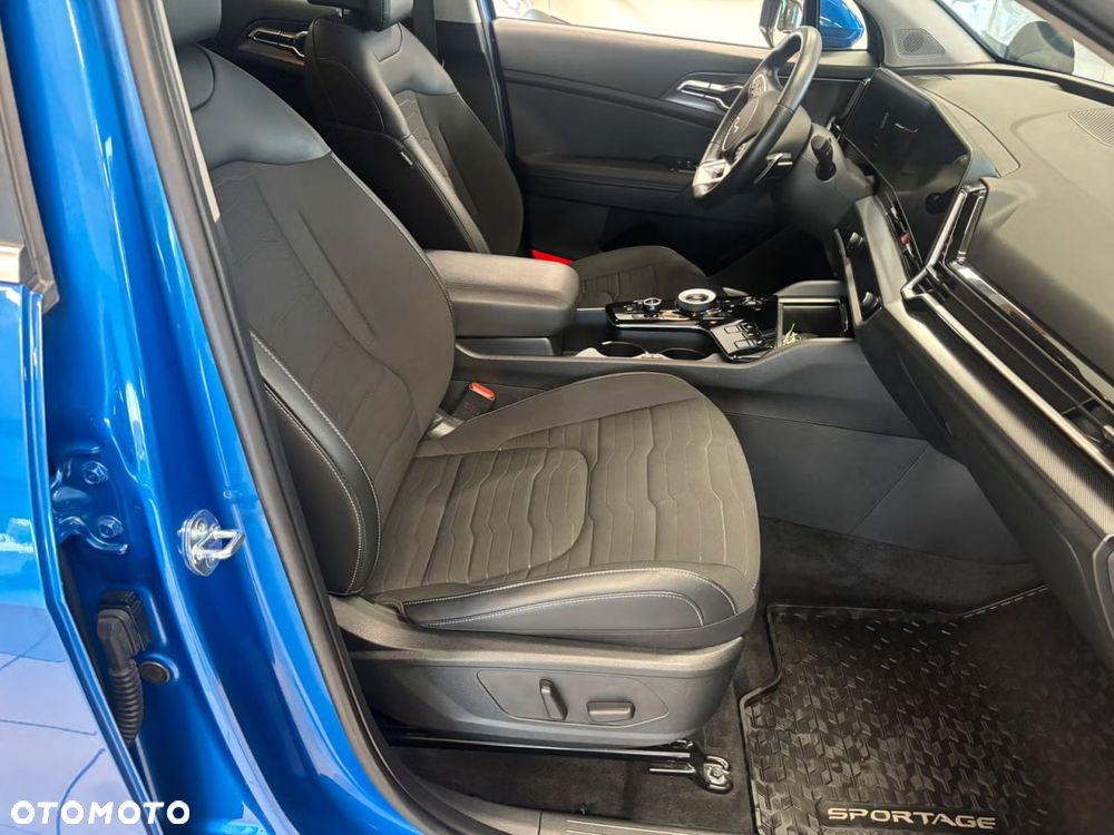 Kia Sportage 1.6 T-GDI PHEV Business Line 4WD - 11