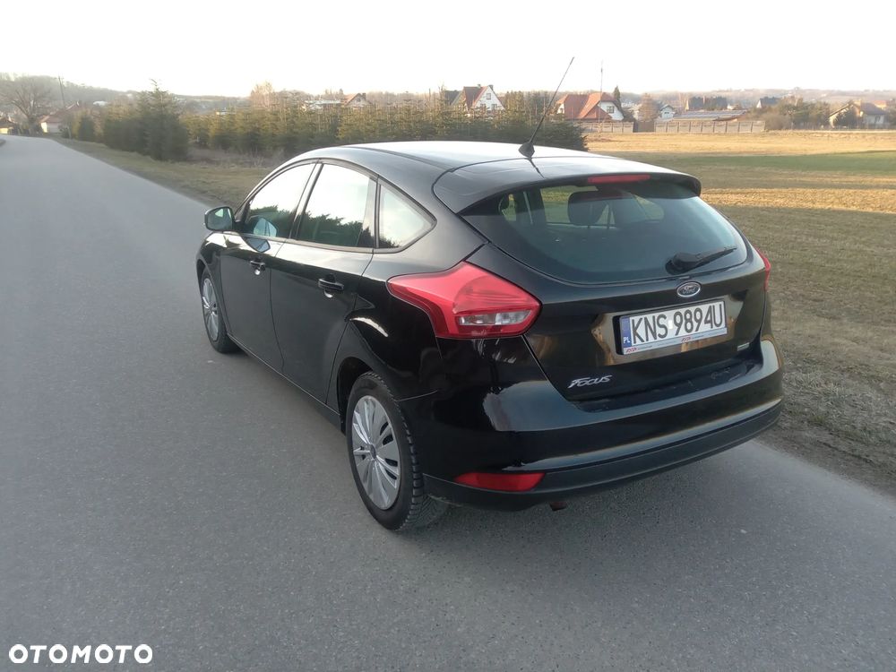 Ford Focus 1.0 EcoBoost Trend - 12