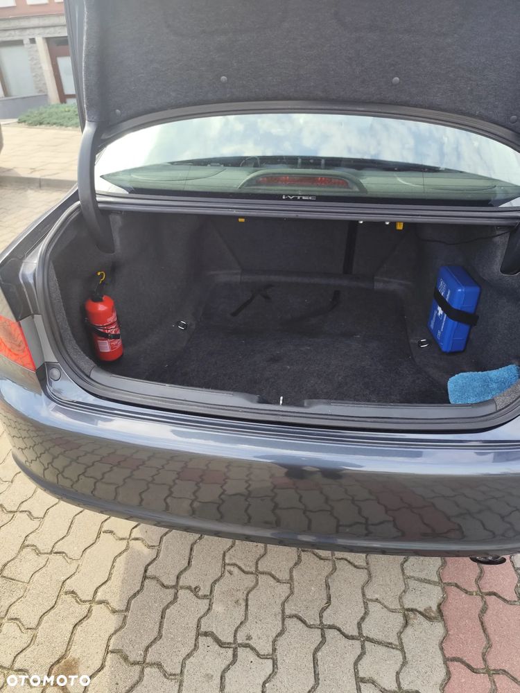 Honda Accord 2.0 Comfort - 4