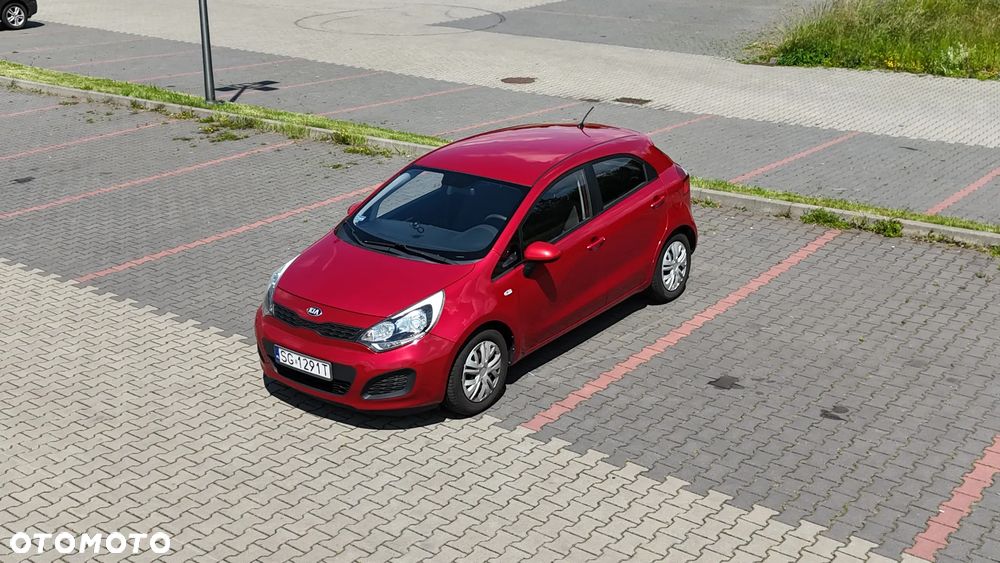 Kia Rio 1.2 L - 21