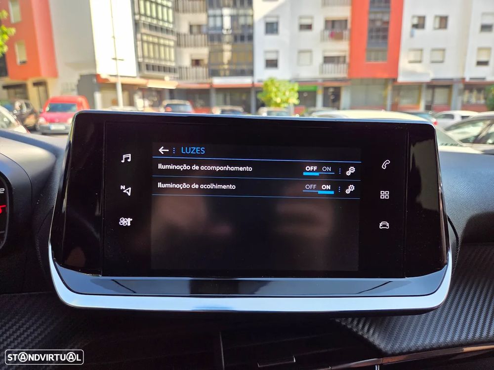 Peugeot 2008 PureTech 100 Stop&Start Active - 42