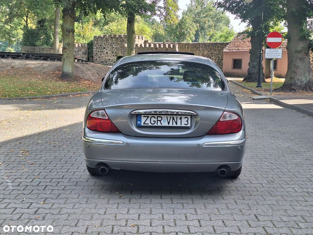 Jaguar S-Type 3.0 V6 Executive - 4