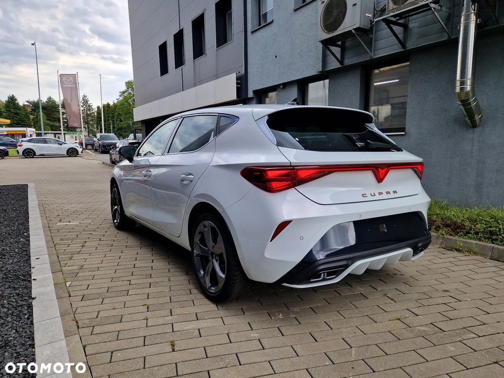 Cupra Leon 1.5 eTSI mHEV DSG - 4