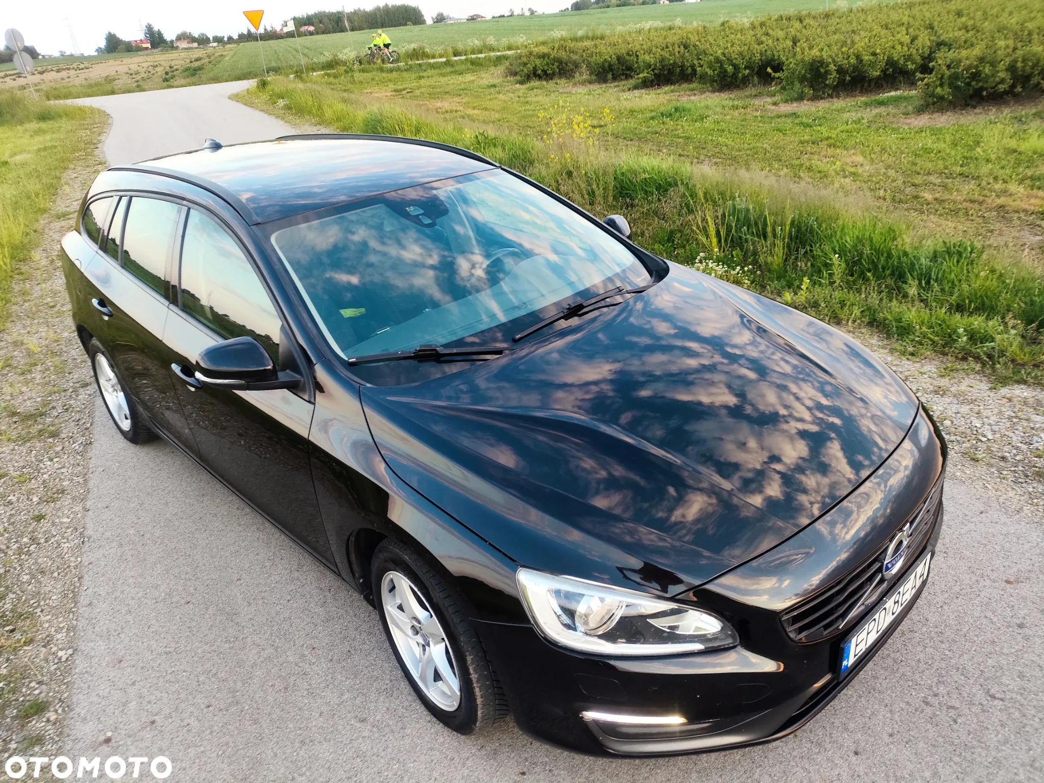 Volvo V60 - 11