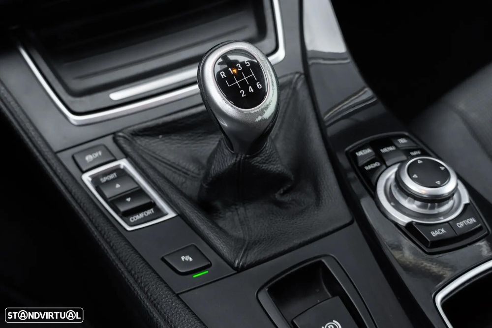 BMW 520 d Line Luxury - 22