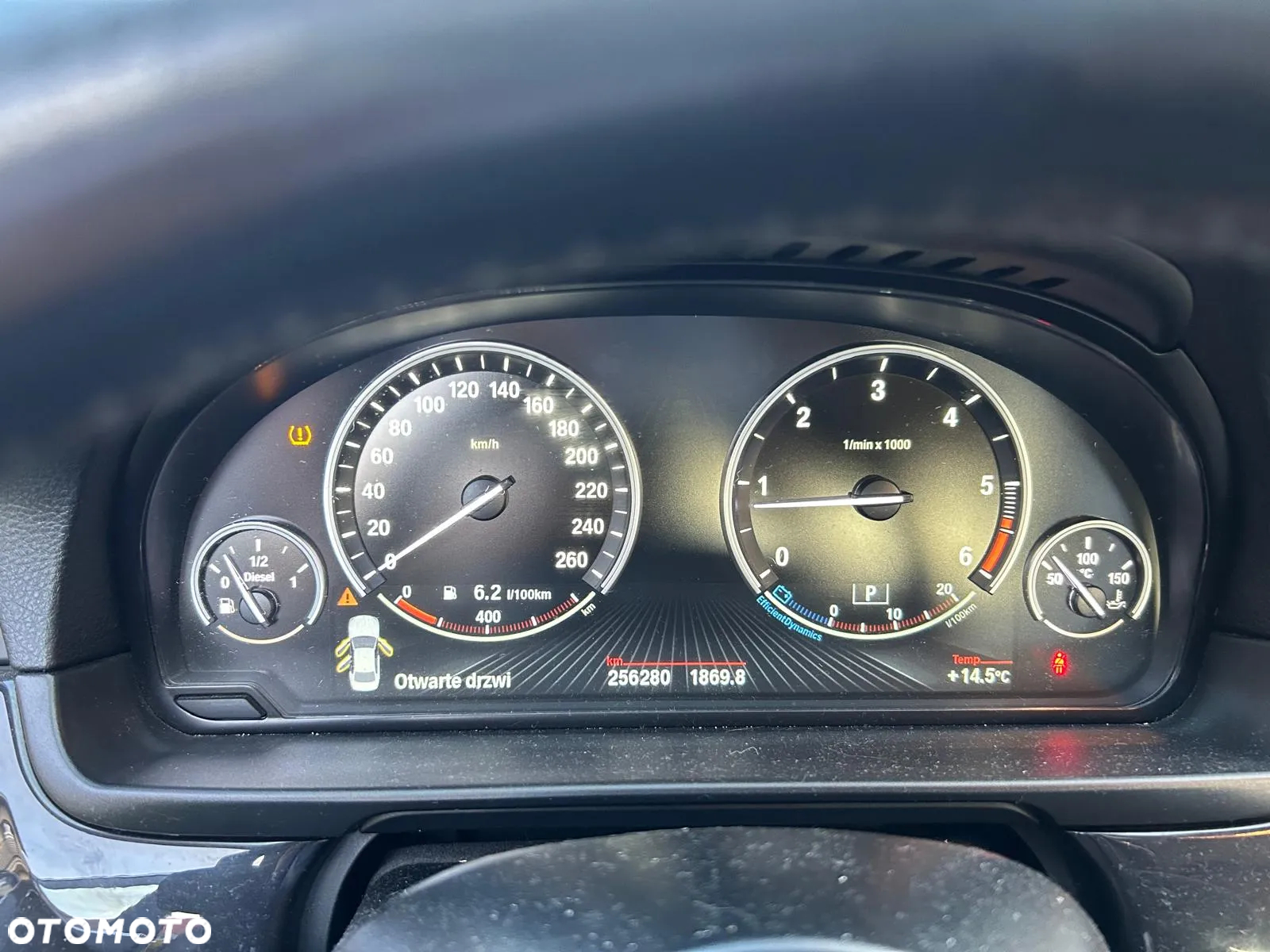 BMW Seria 5 518d Luxury Line - 9