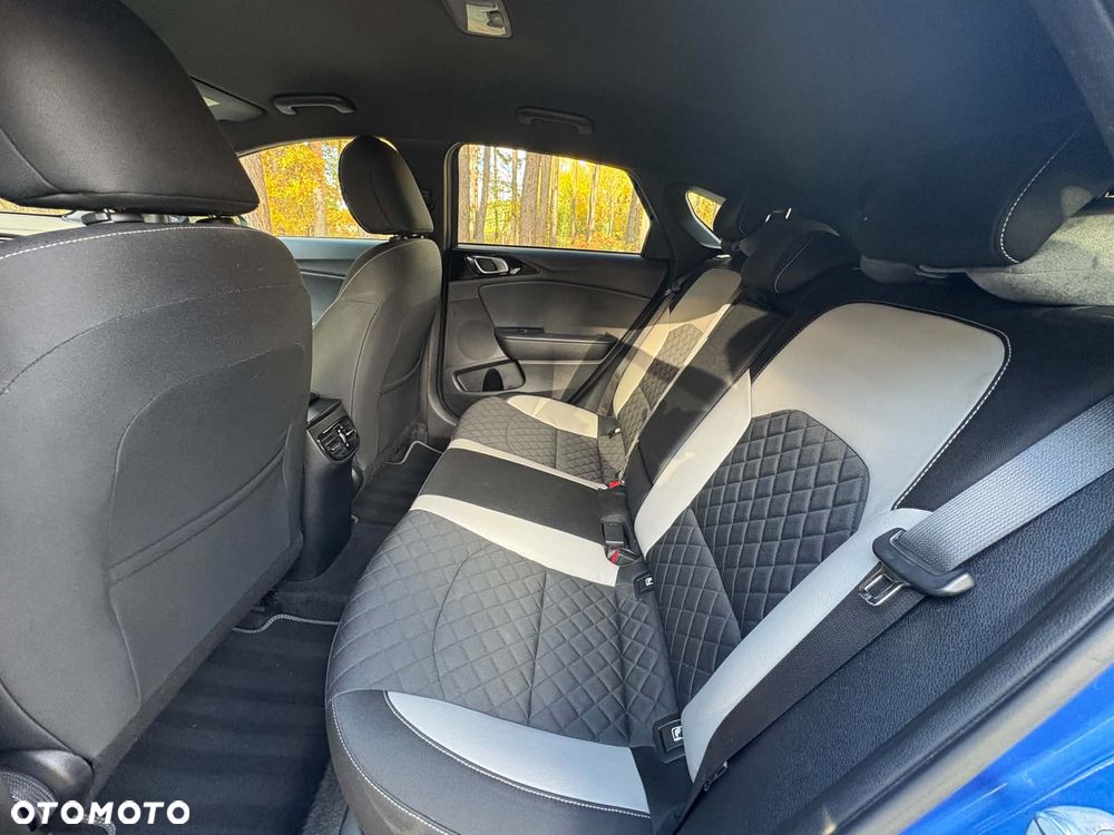 Kia ProCeed 1.4 T-GDI GT Line DCT - 22
