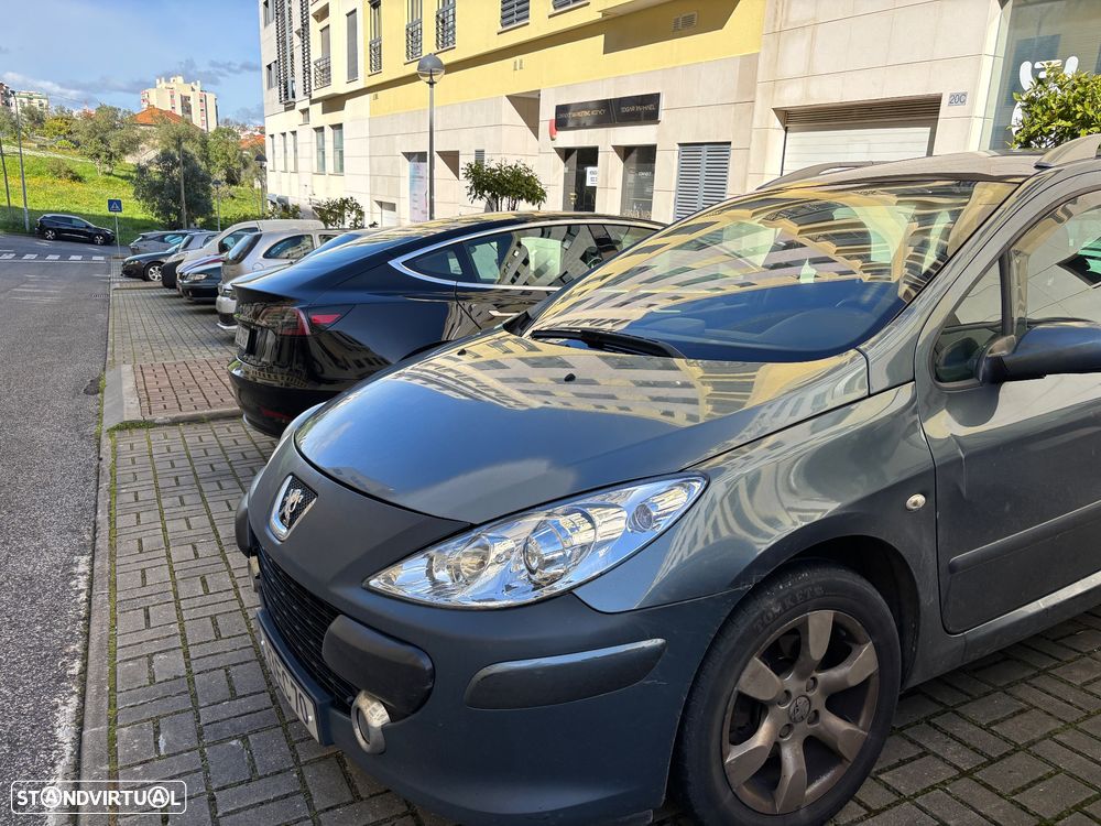 Peugeot 307 SW 1.6 HDi FAP Executive - 3