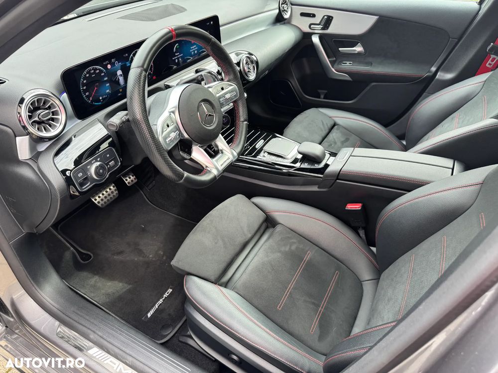 Mercedes-Benz A AMG 35 4Matic AMG Speedshift DCT 7G - 10