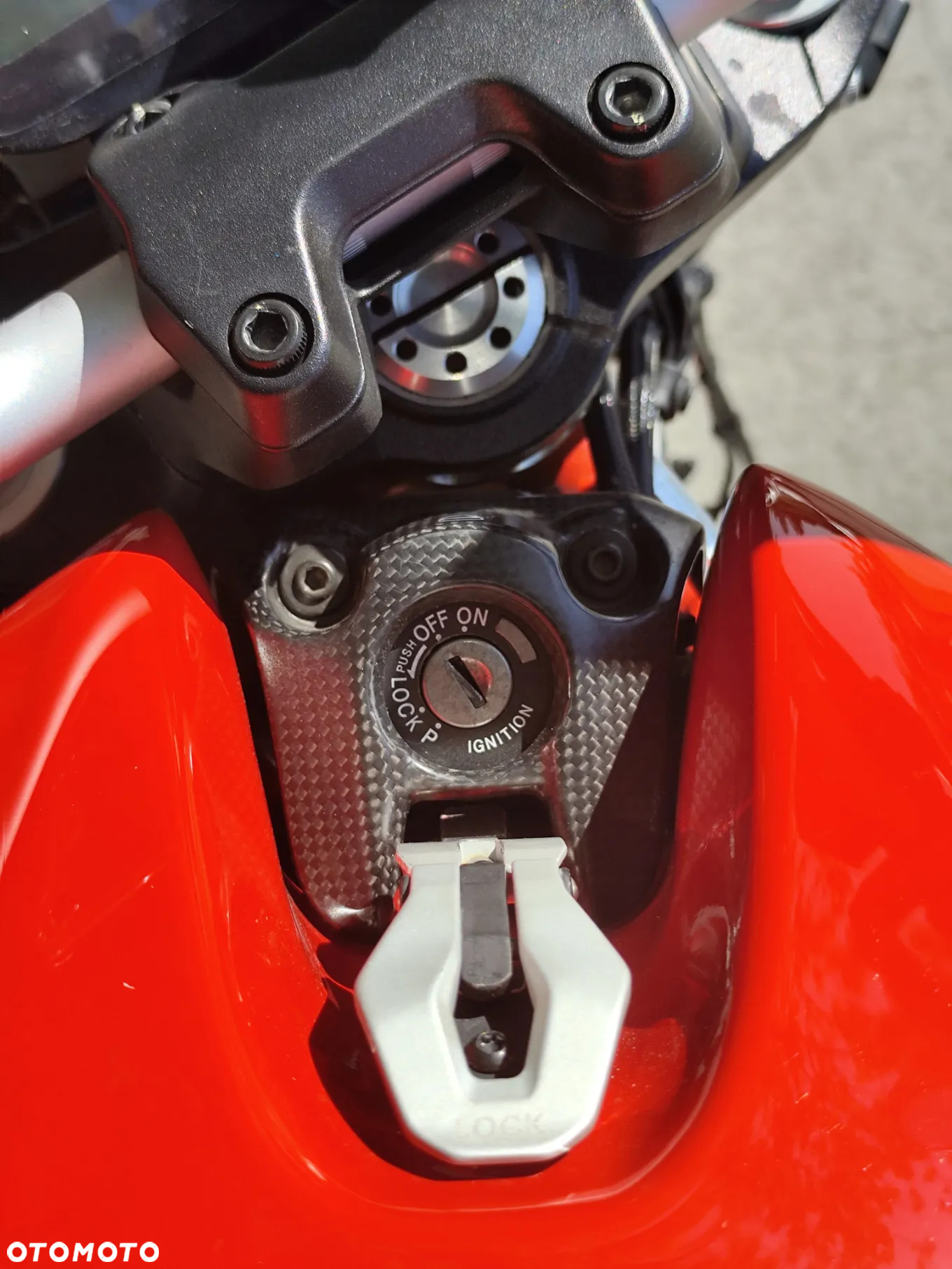 Ducati Monster - 17