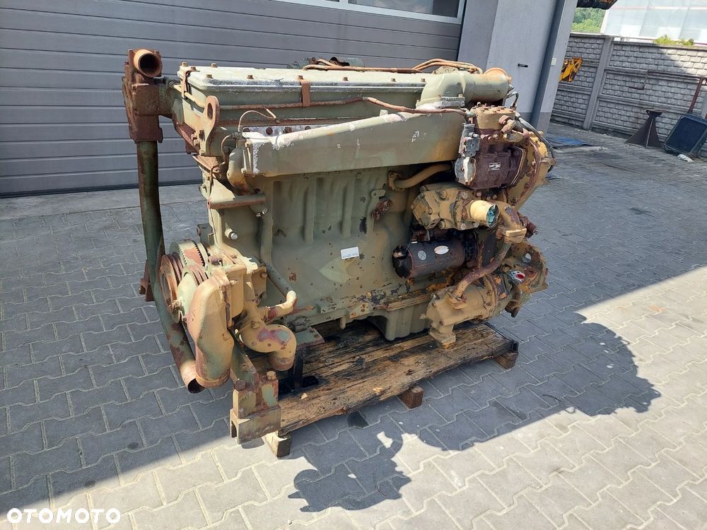 Silnik spalinowy Zeppelin D 343 Cat 6 Turbo D12 Turbo - 2