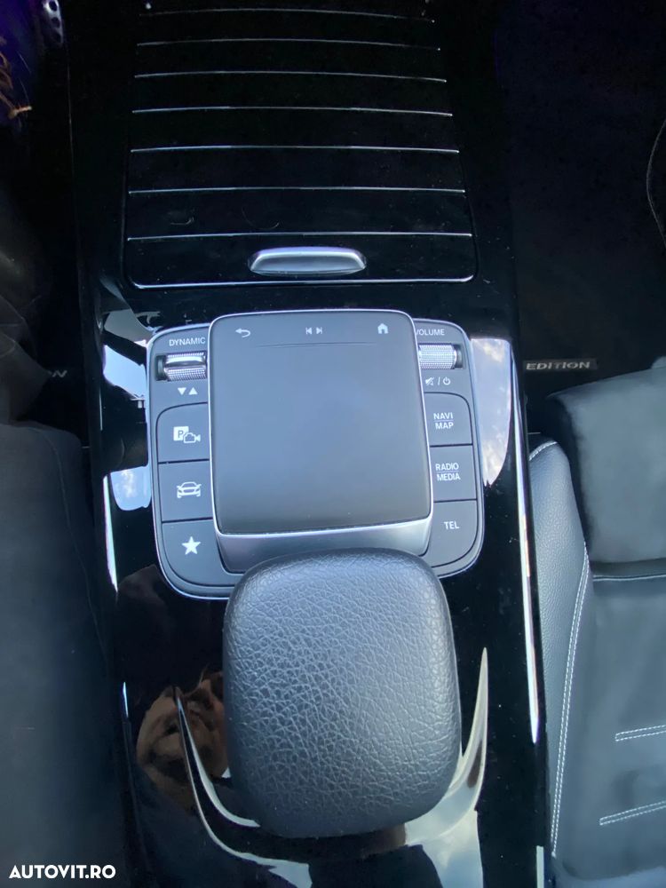 Mercedes-Benz CLA 250 e 8G-DCT AMG Line Advanced Plus - 19