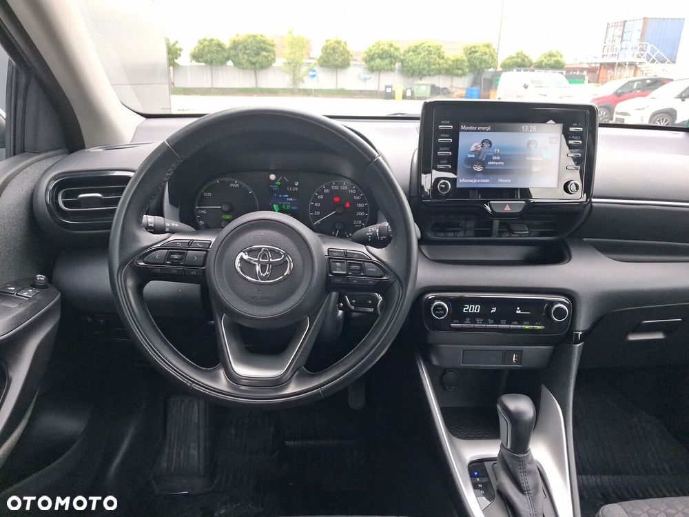 Toyota Yaris - 17