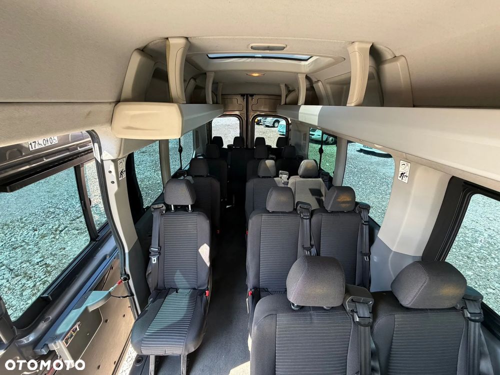 Ford Transit - 13