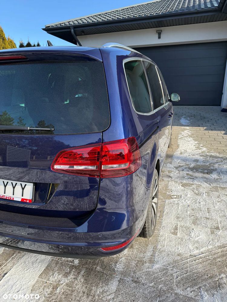 Volkswagen Sharan 2.0 TDI DSG IQ.DRIVE - 10