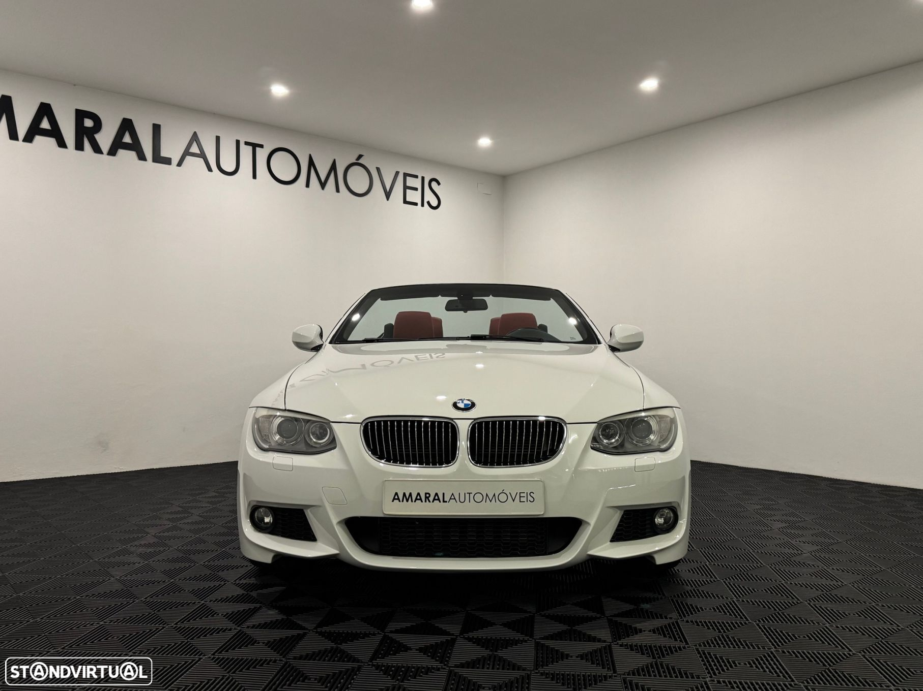 BMW 320 d Cabrio - 12