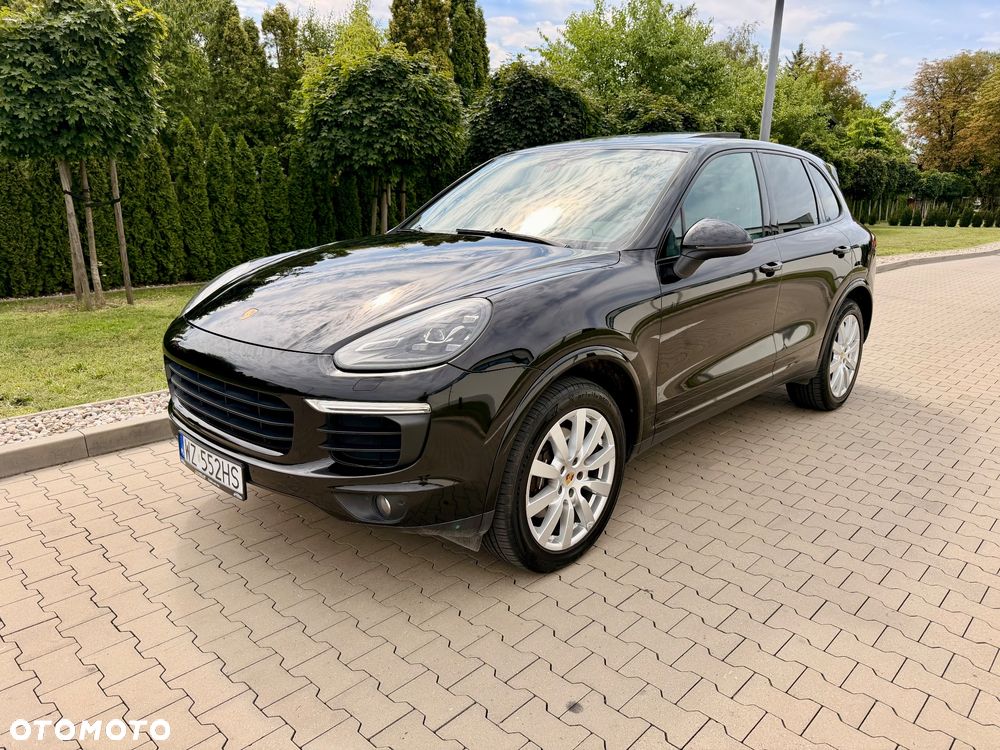 Porsche Cayenne Standard - 1