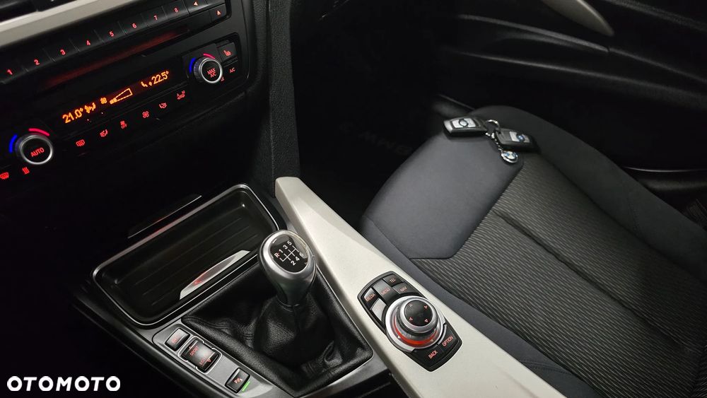 BMW Seria 3 320d Efficient Dynamics Luxury Line - 18