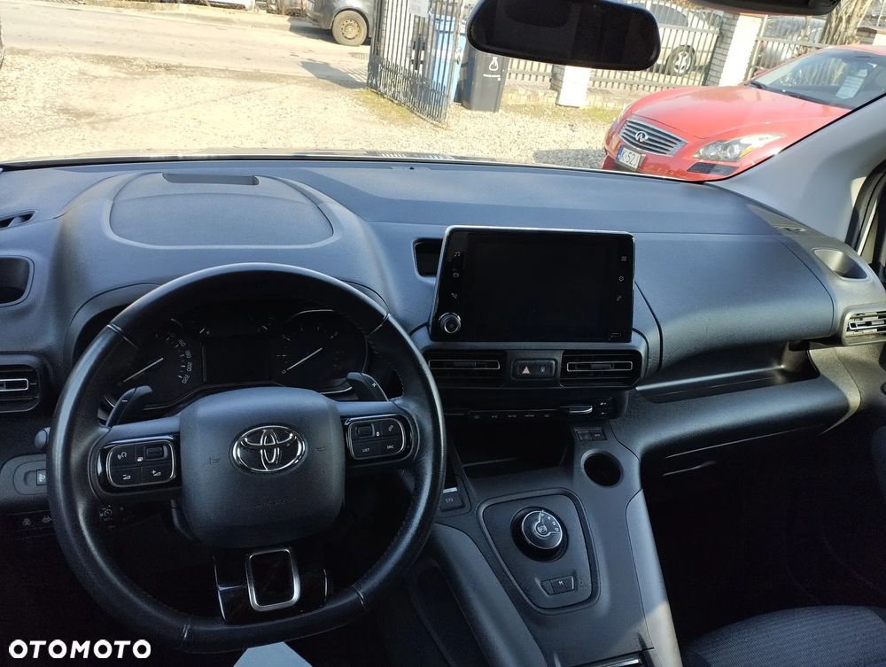 Toyota Proace City Verso Long 1.2 D-4T Business - 10