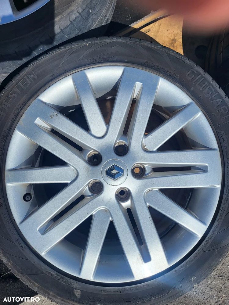 Jante aliaj cu anvelope pentru Renault Laguna 3 - 5