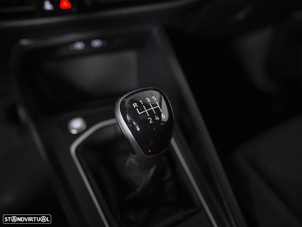 VW Golf Variant 2.0 TDi Life - 26