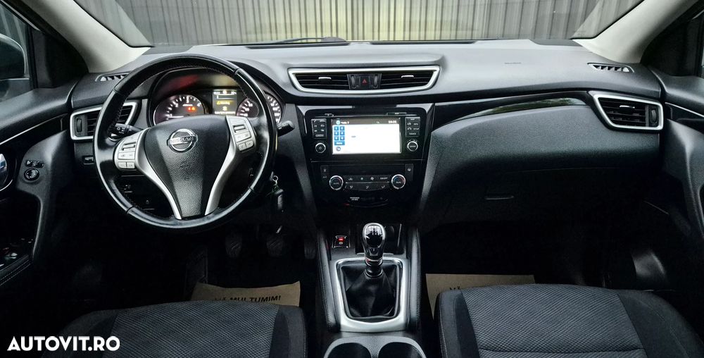 Nissan Qashqai 1.5 DCI N-Connecta - 6