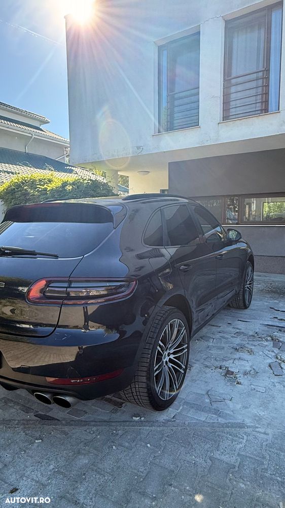 Porsche Macan - 8
