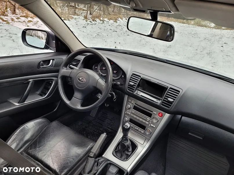 Subaru Legacy 2.0 4WD - 12