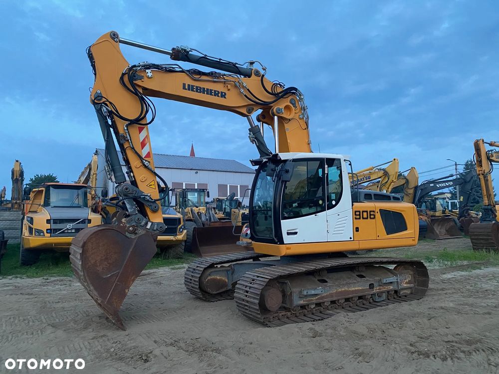 Liebherr R 906 LC, RAMIĘ 3X ŁAMANE, 10600 MTH, Z NIEMIEC