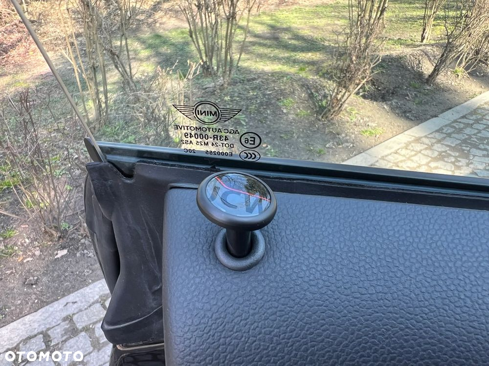 MINI John Cooper Works - 14