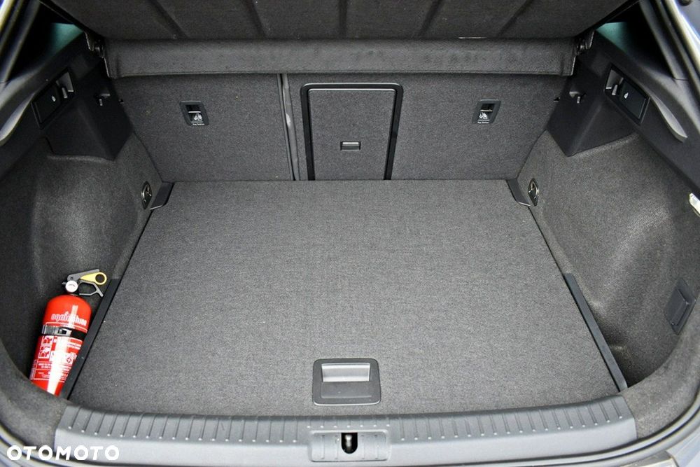 Cupra Formentor 1.5 TSI DSG - 34