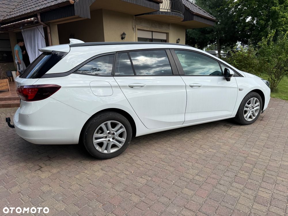 Opel Astra 1.6 D (CDTI) Edition - 11
