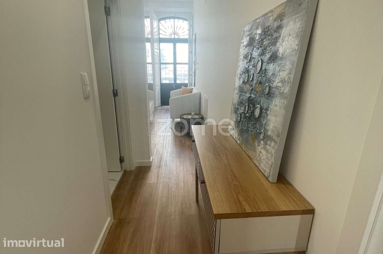 T2 renovado e mobilado São Vicente -Lisboa - Grande imagem: 5/21