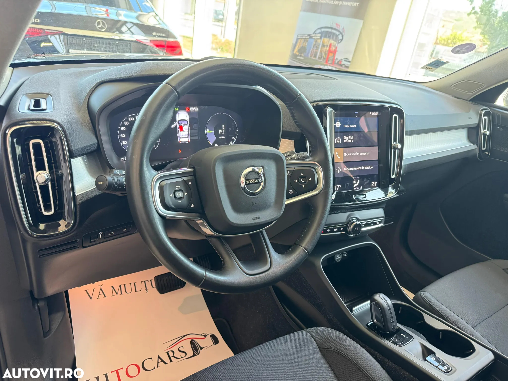 Volvo XC 40 - 12
