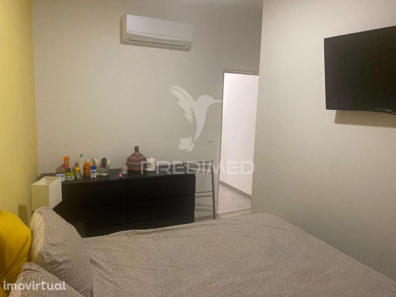 MORADIA V3 TOTALMENTE RENOVADA E MOBILADA NO CENTRO DE ALGOZ - Grande imagem: 4/8